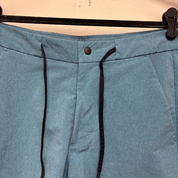 Lululemon 3rd Street Short Heathered Tofino Teal - Picture 4 of 11